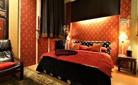 Lu Suites